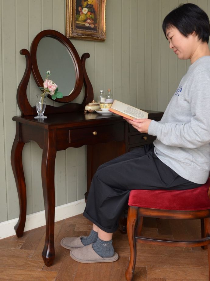 いろんな使い方が楽しめるドレッサー