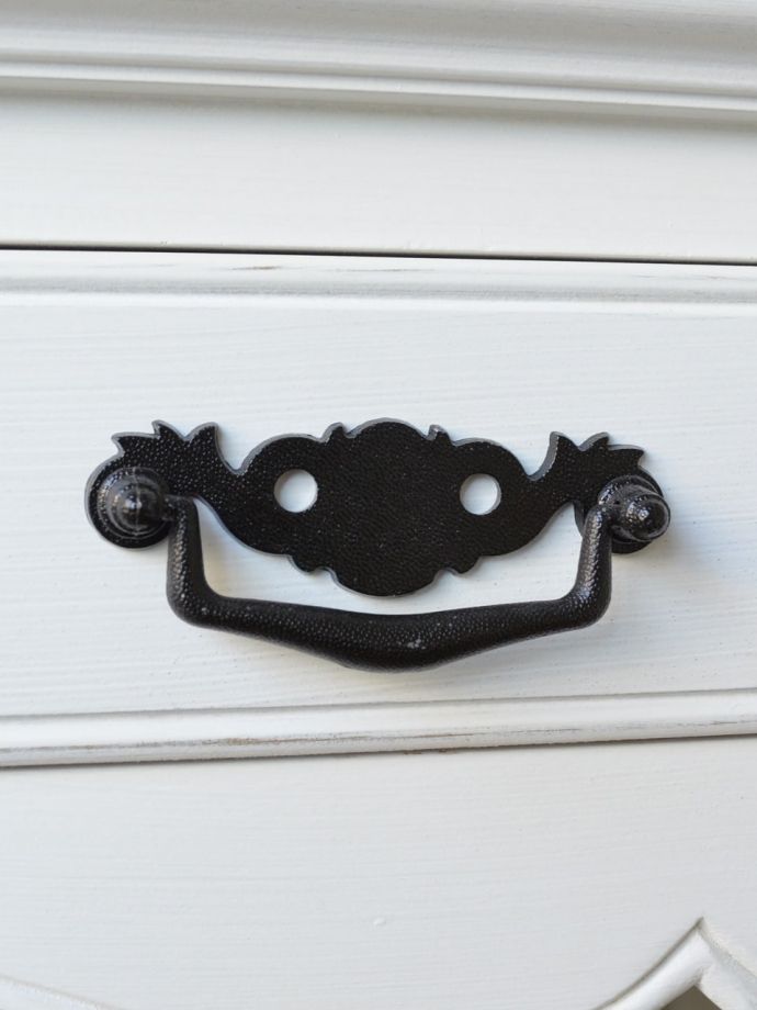 アンティーク風家具の取っ手