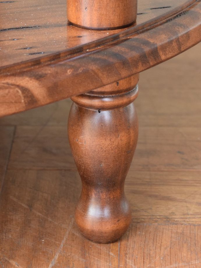 アンティーク風家具の足