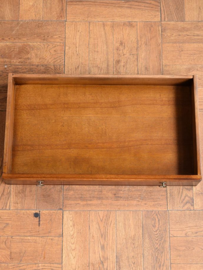 ビューローの引き出し