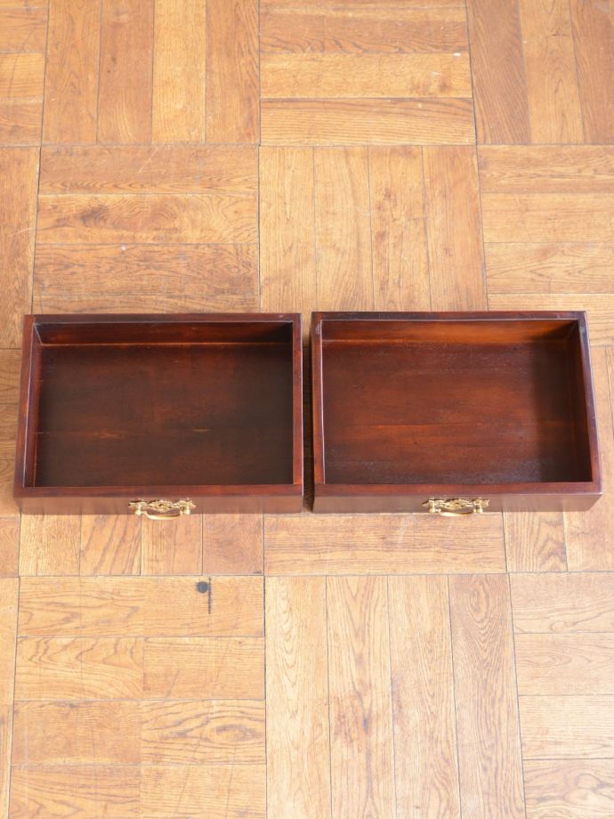 オープンシェルフの引き出し