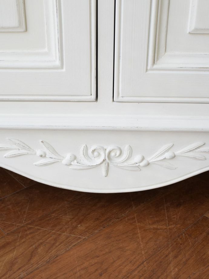 フランスアンティーク風家具の装飾