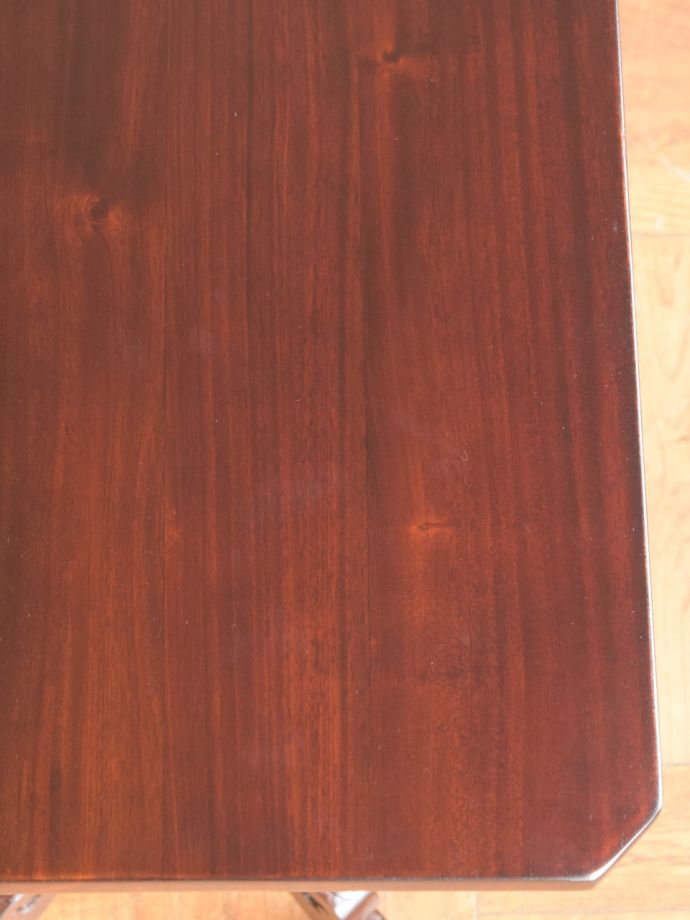 サイドテーブルの天板