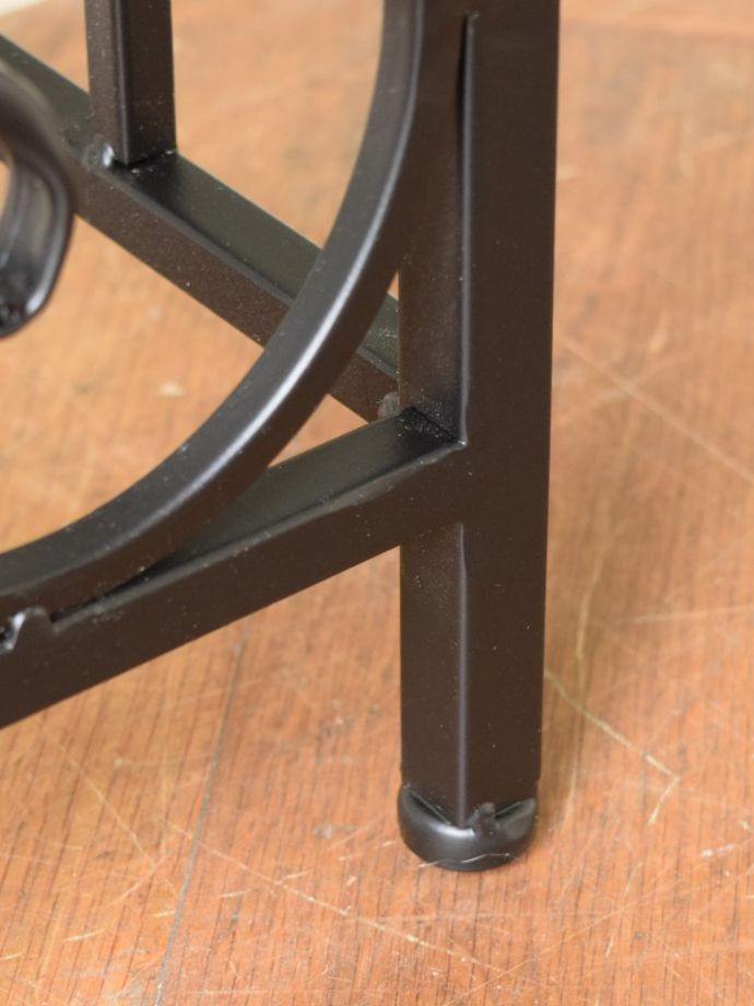 フラワースタンドの脚