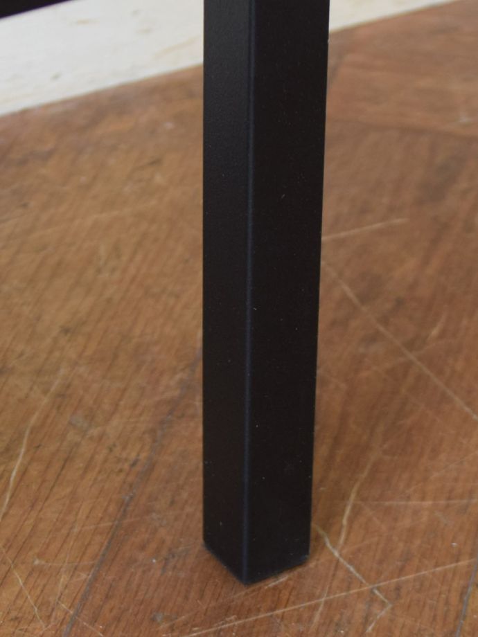 フラワースタンドの脚