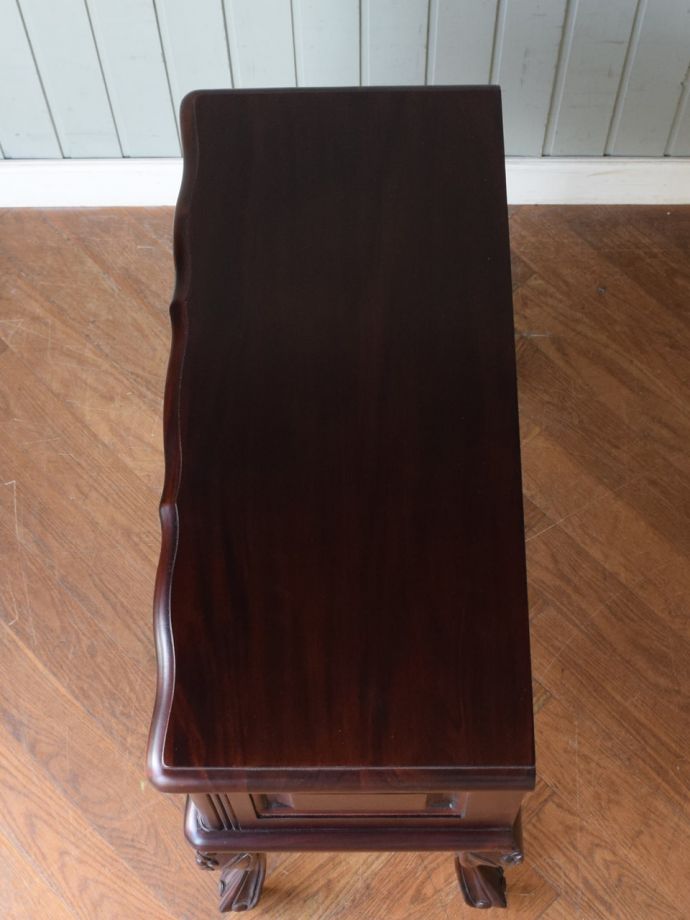 アンティーク風家具の天板