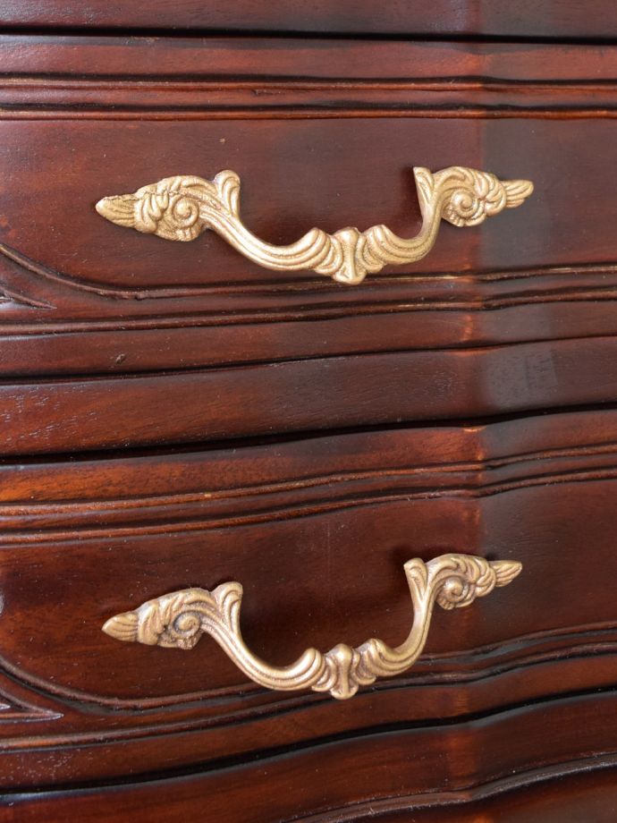 アンティーク風家具の取っ手