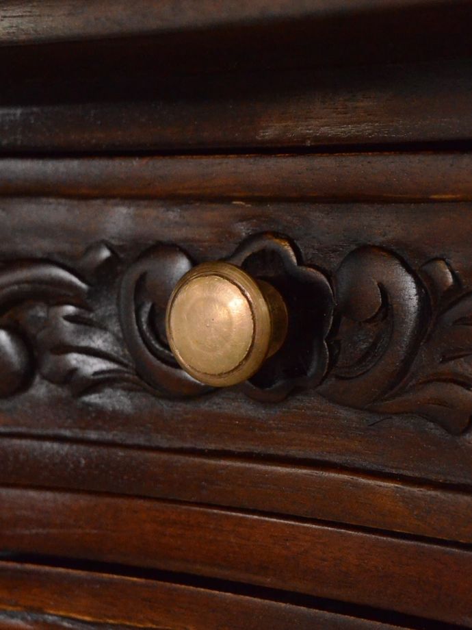 アンティーク風家具の取っ手