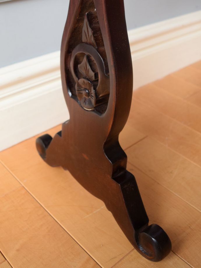 タオルハンガーの足