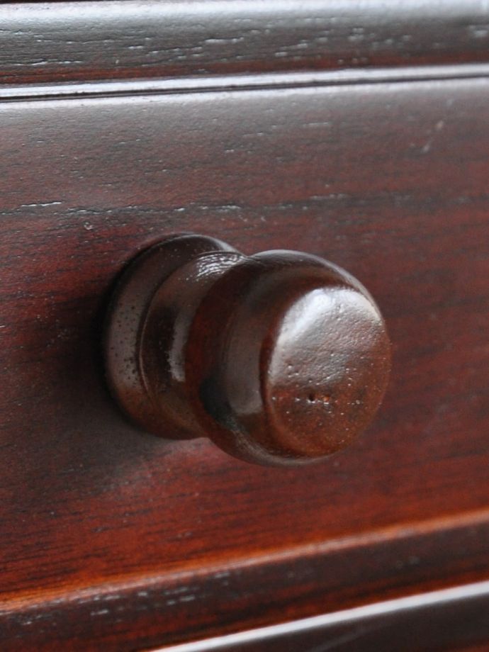 アンティーク風家具の取っ手