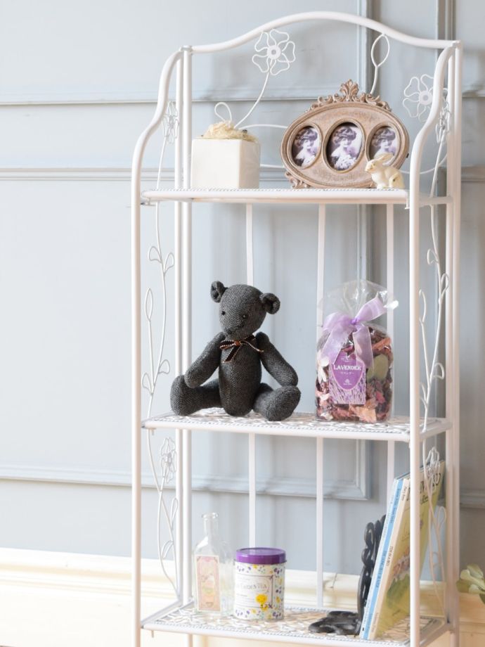 アンティーク調のプランタースタンド