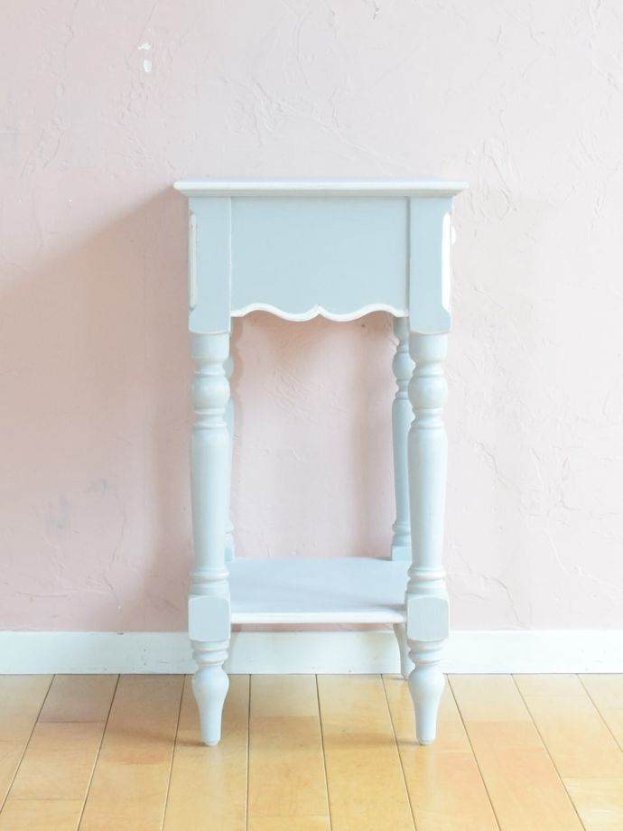 サイドチェストの側面