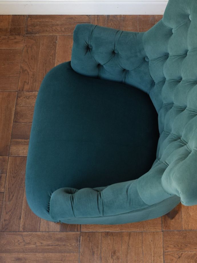 アンティーク調ソファの座面