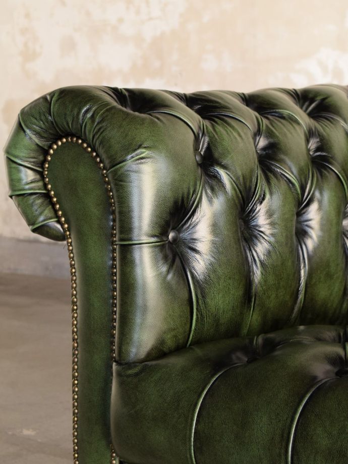 ひじ掛け部分のデザイン