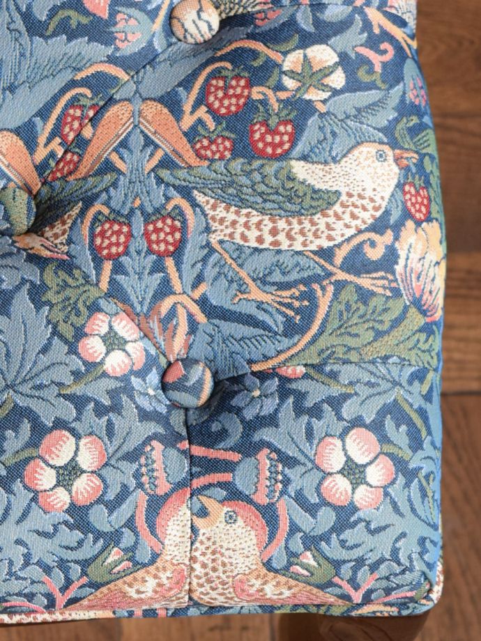 ウィリアムモリス風のデザイン