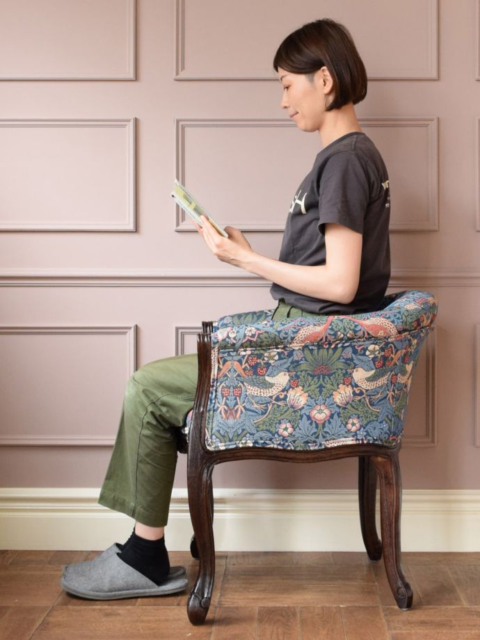 おしゃれな一人掛けソファの掛け心地