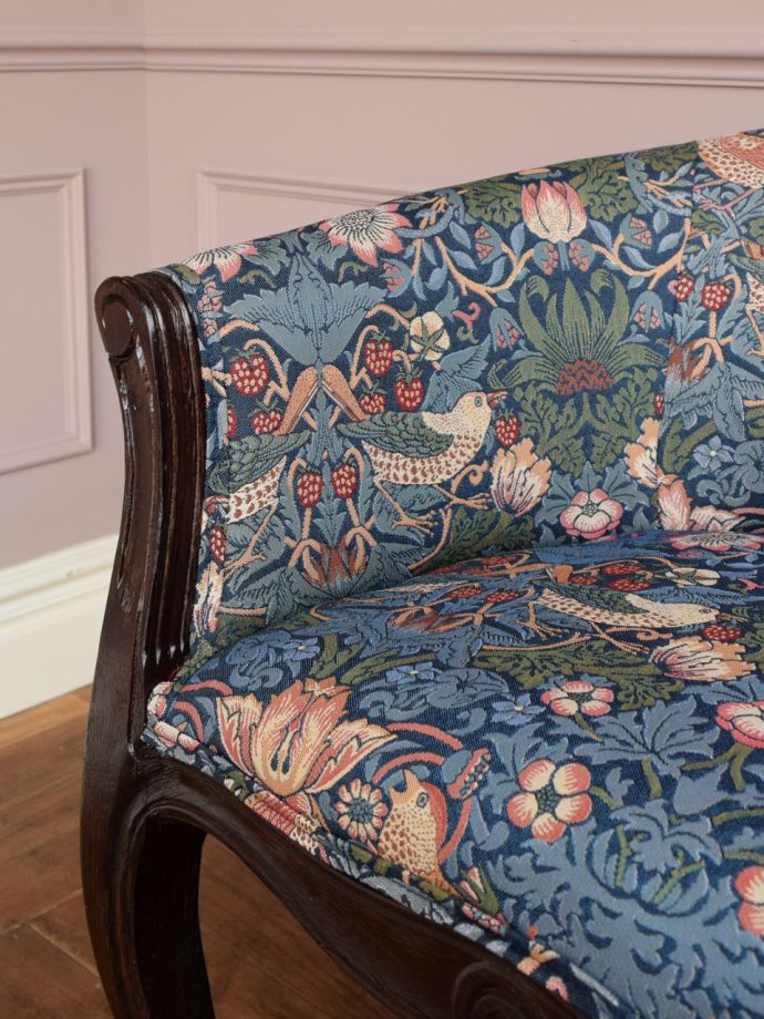 アンティーク風チェアのアーム