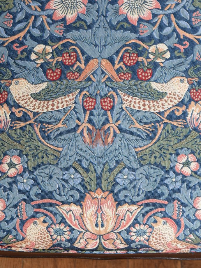 ウィリアムモリス風のデザイン