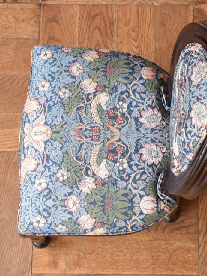 アンティーク風チェアの座面
