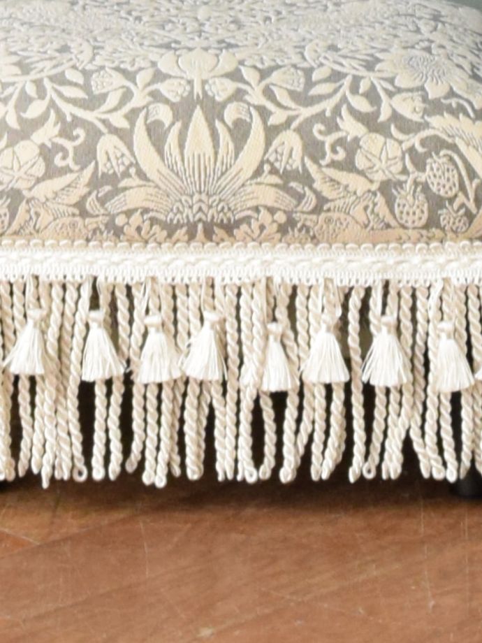 ウィリアムモリス風のデザイン