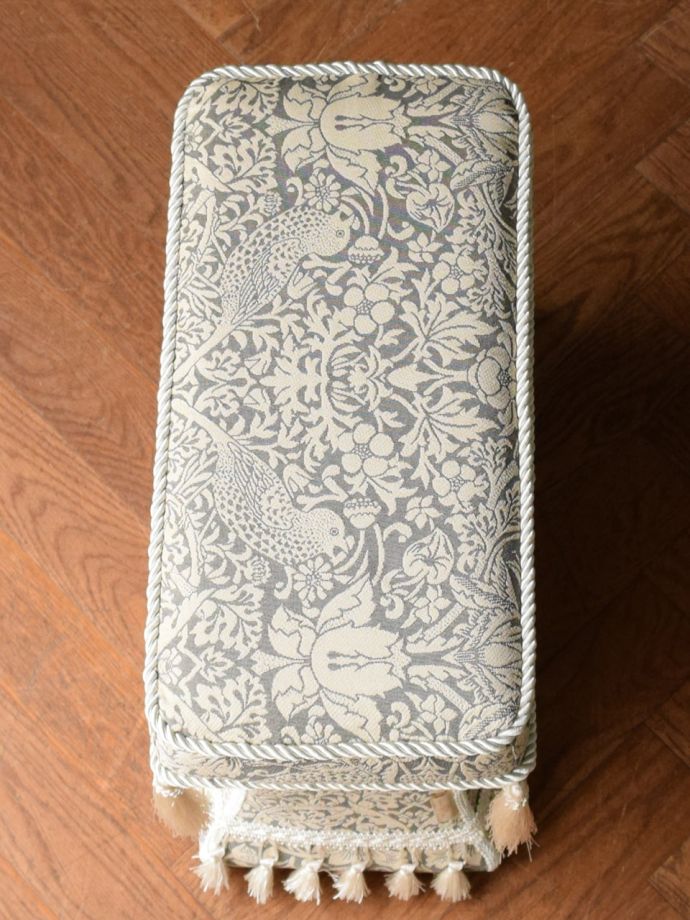 アンティーク調椅子の座面