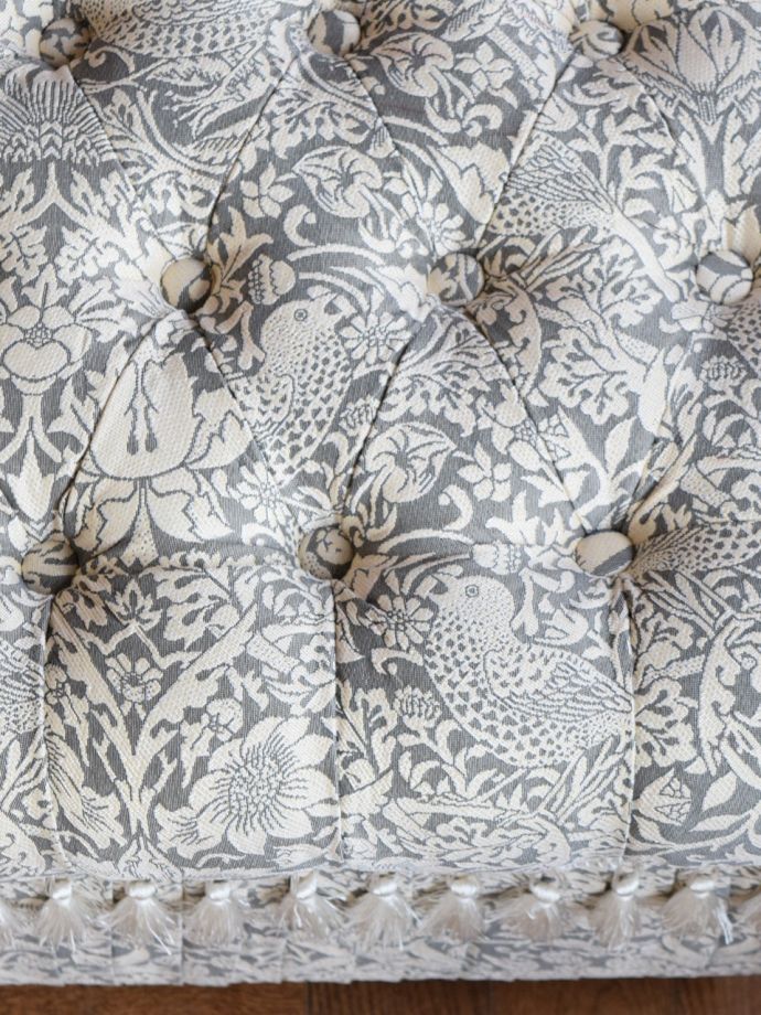 スツールの座面