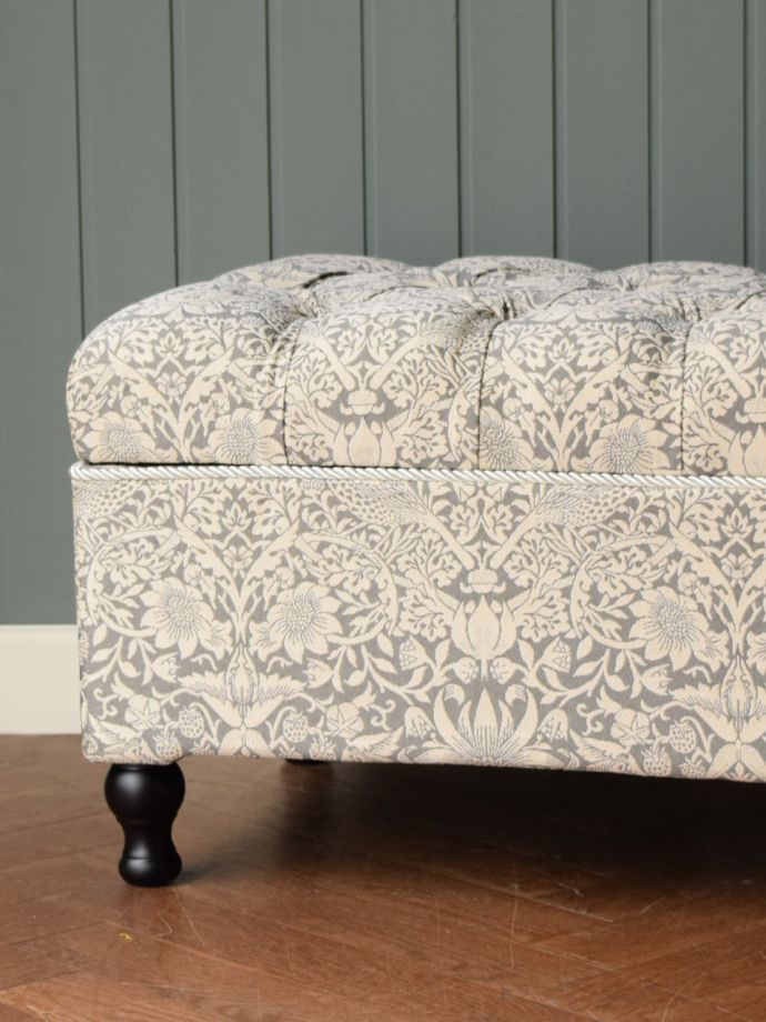 おしゃれなベンチ