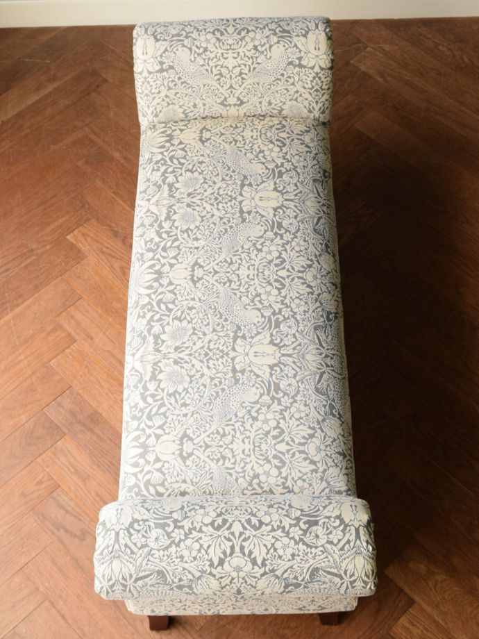 アンティーク調椅子の座面