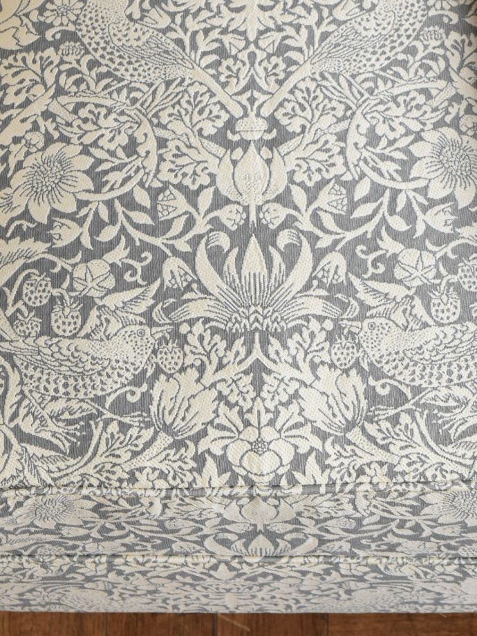 ウィリアムモリス風のデザイン