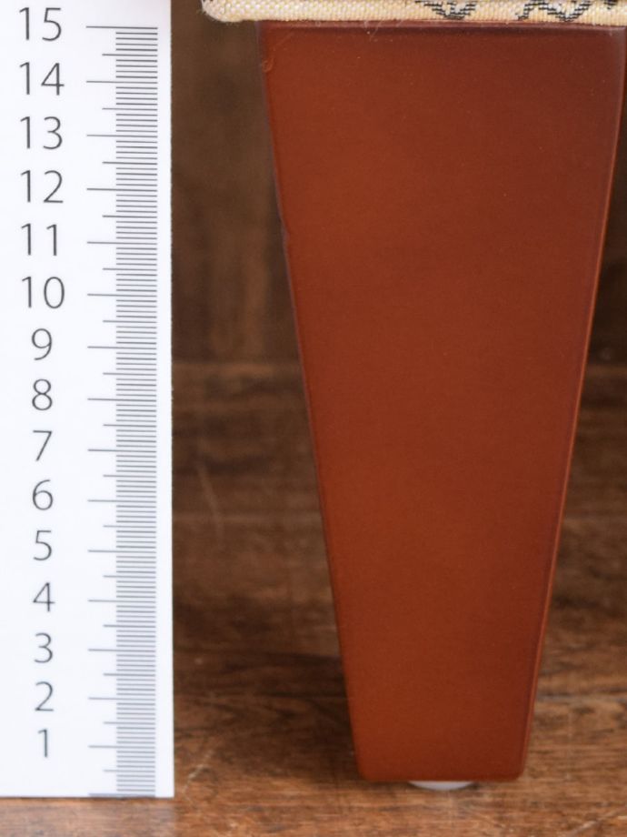 アンティーク調椅子の脚