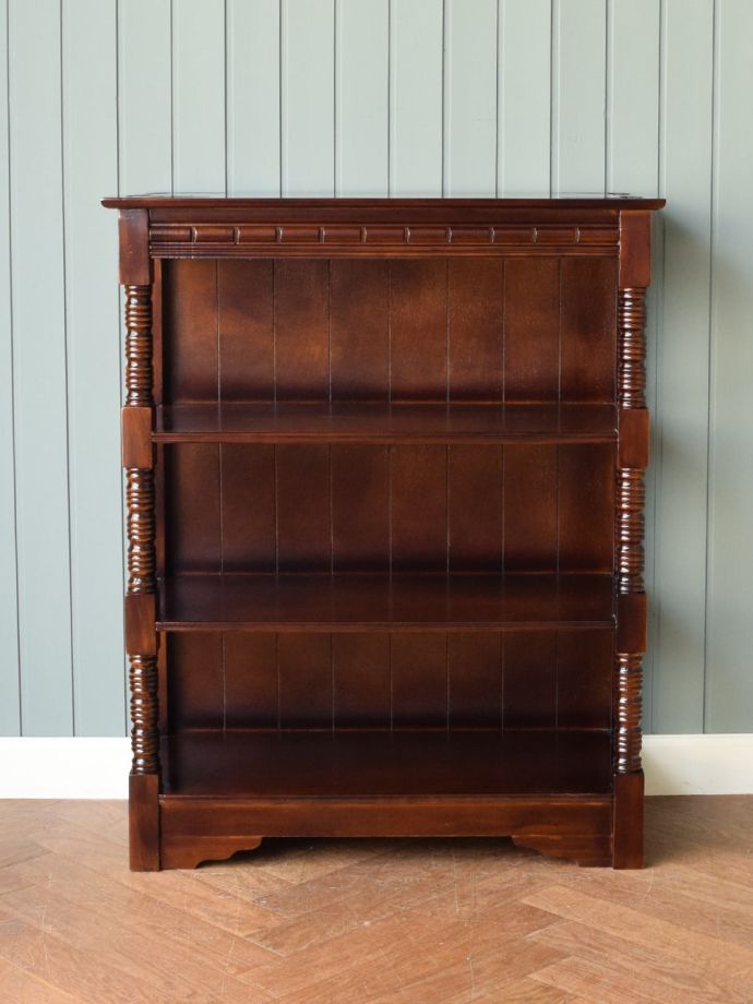 オープンシェルフの棚板