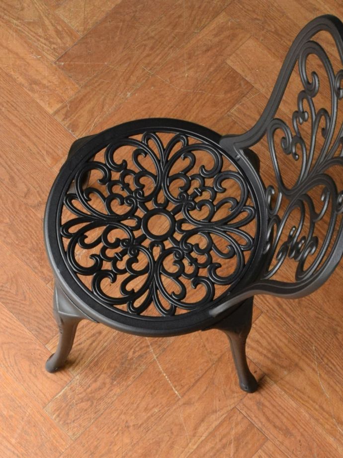 アイアンチェアの座面