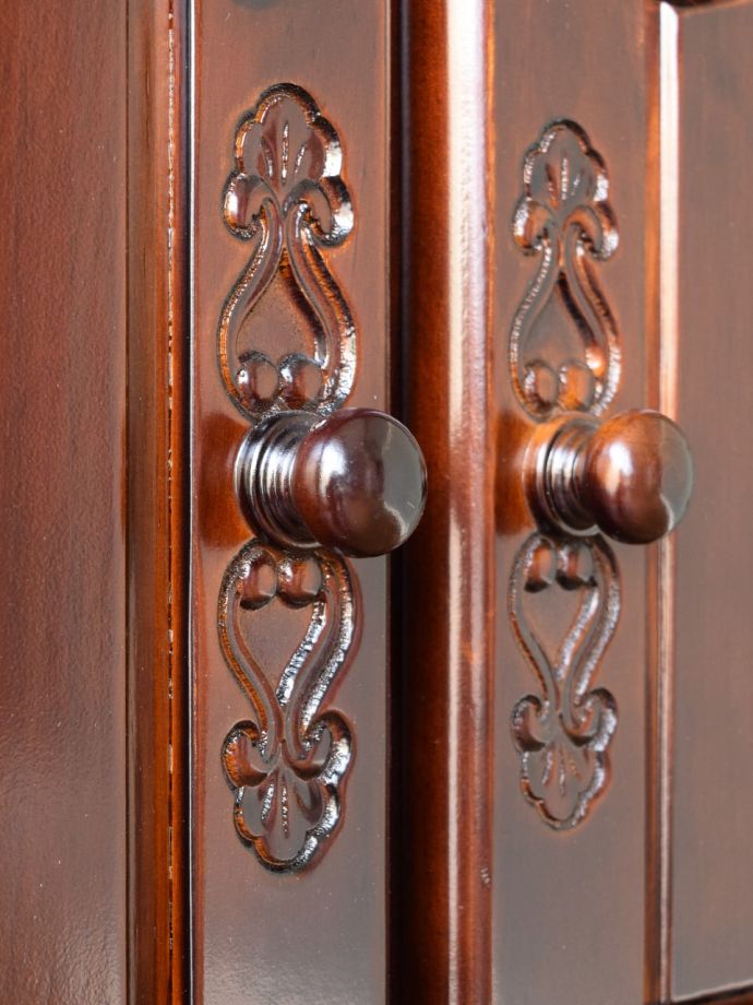 アンティーク調家具の取っ手