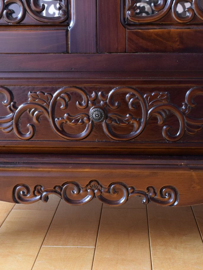 アンティーク調の装飾