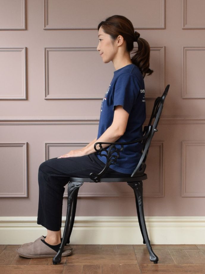 ガーデンチェアの側面