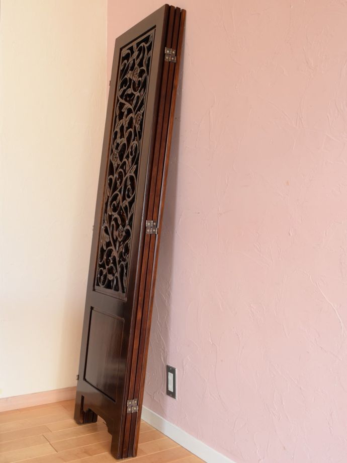 折りたためる衝立