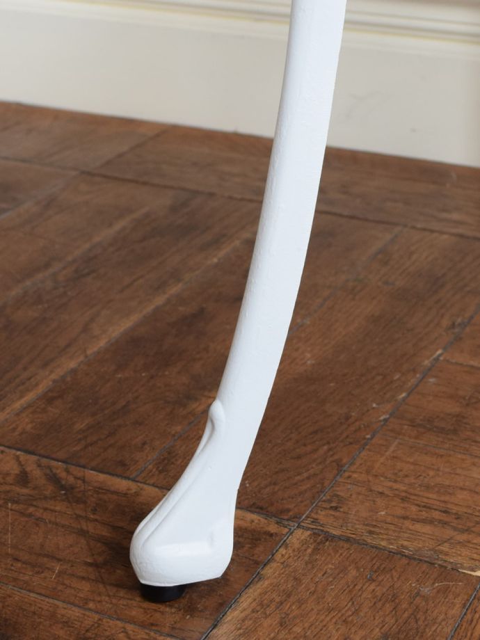 ガーデンチェアの脚