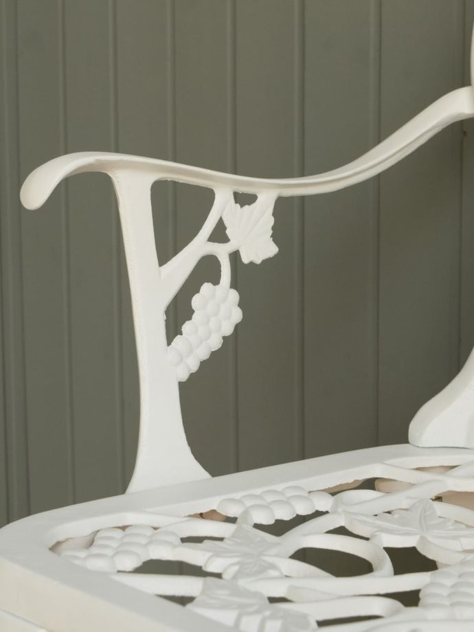 ガーデンチェアのアーム