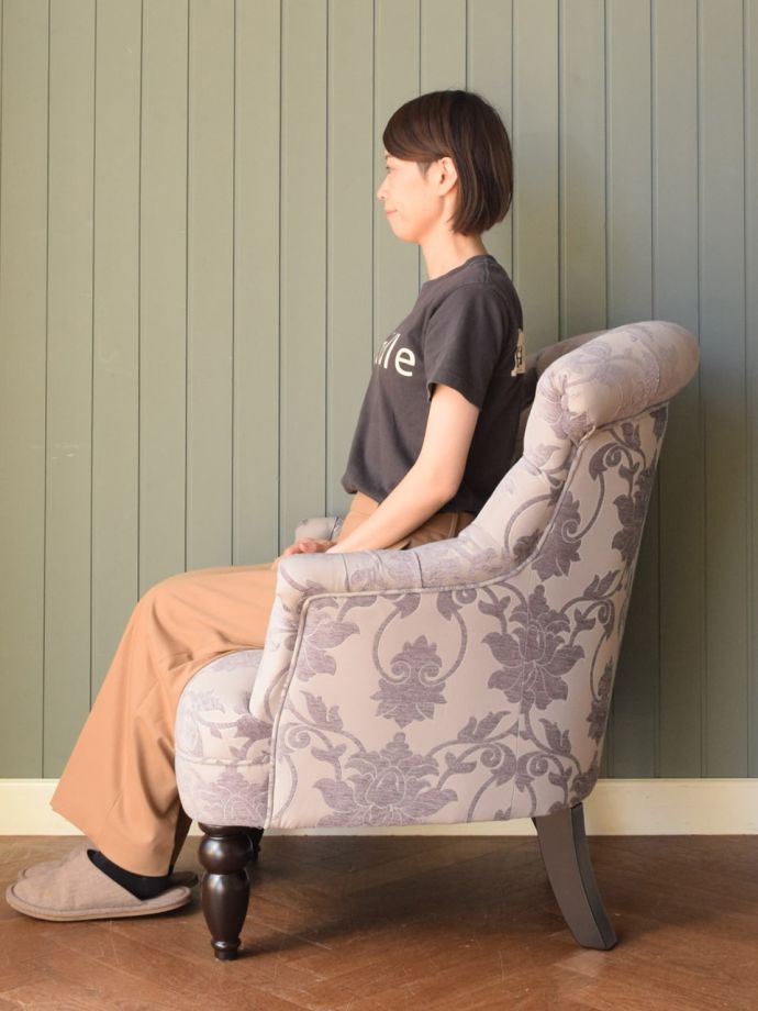 おしゃれな一人掛けソファの掛け心地