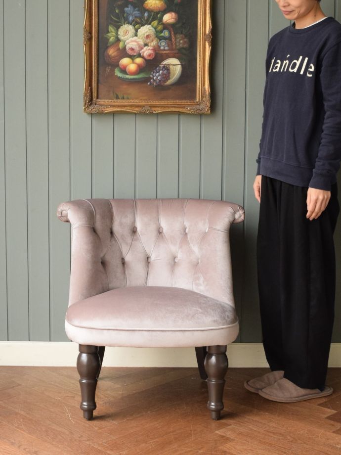 アンティーク調の1人掛けソファ