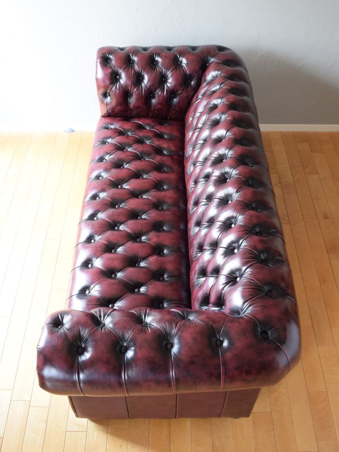 アンティーク調ソファの座面