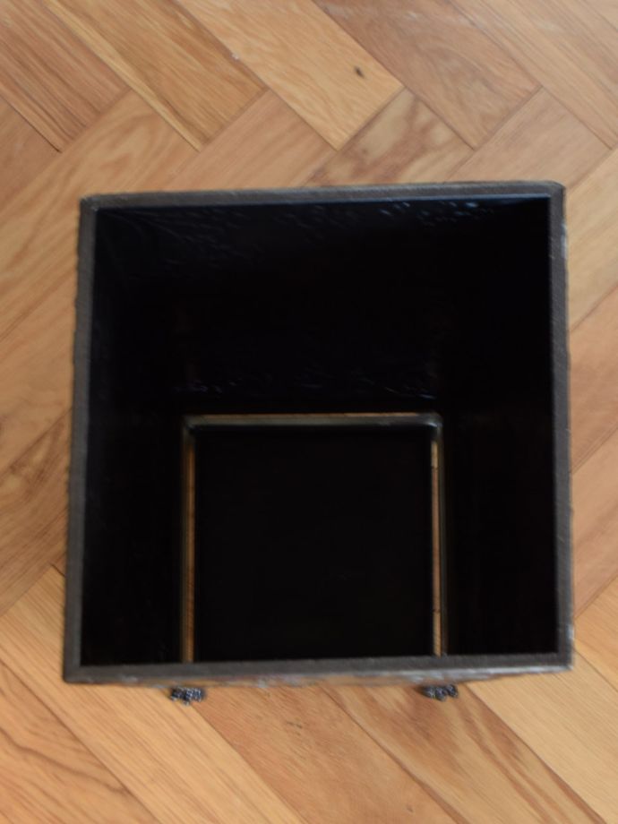 アンティーク風傘立ての水受け