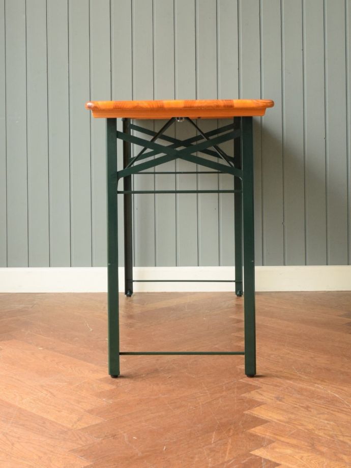 横から見ると･･･