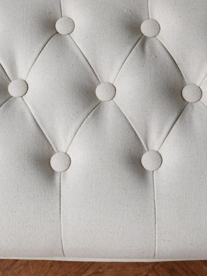 アンティーク調スツールの生地