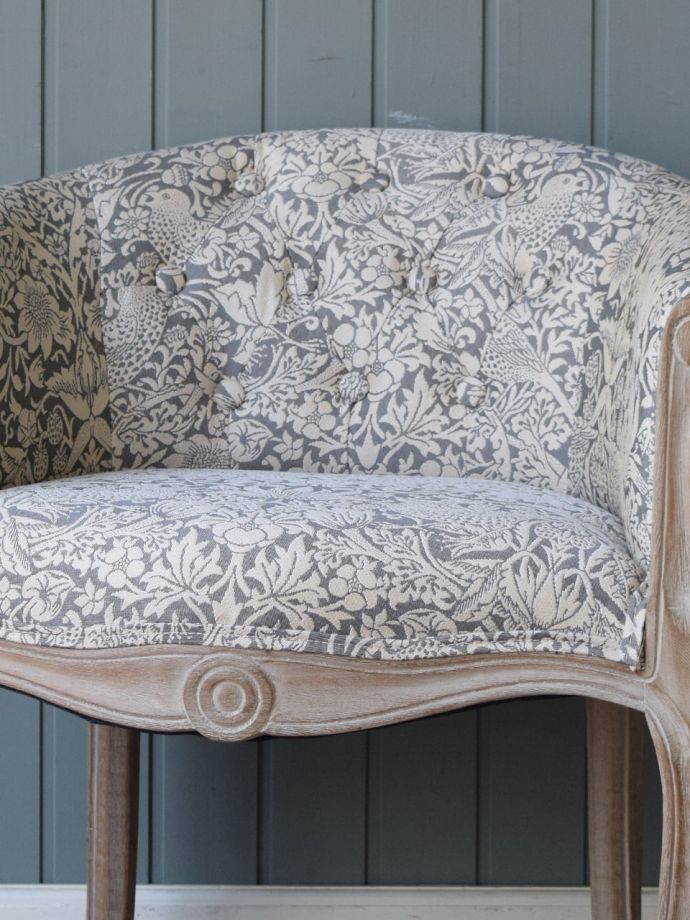 おしゃれなアンティーク風パーソナルチェア