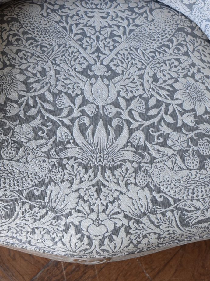 ウィリアムモリス風のデザイン