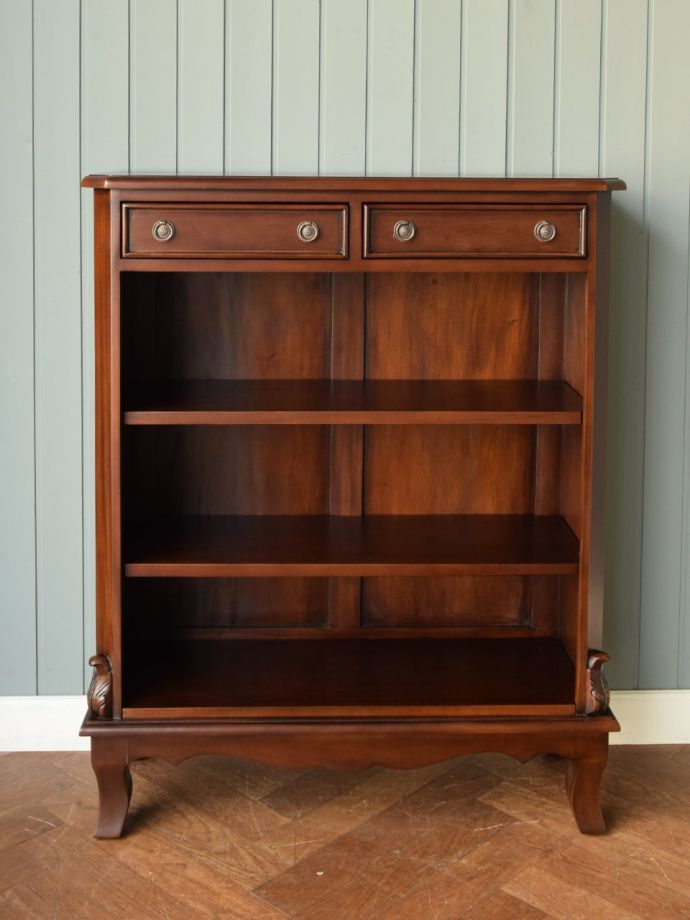 英国アンティーク調のオープンシェルフ、マホガニー材のおしゃれな本棚