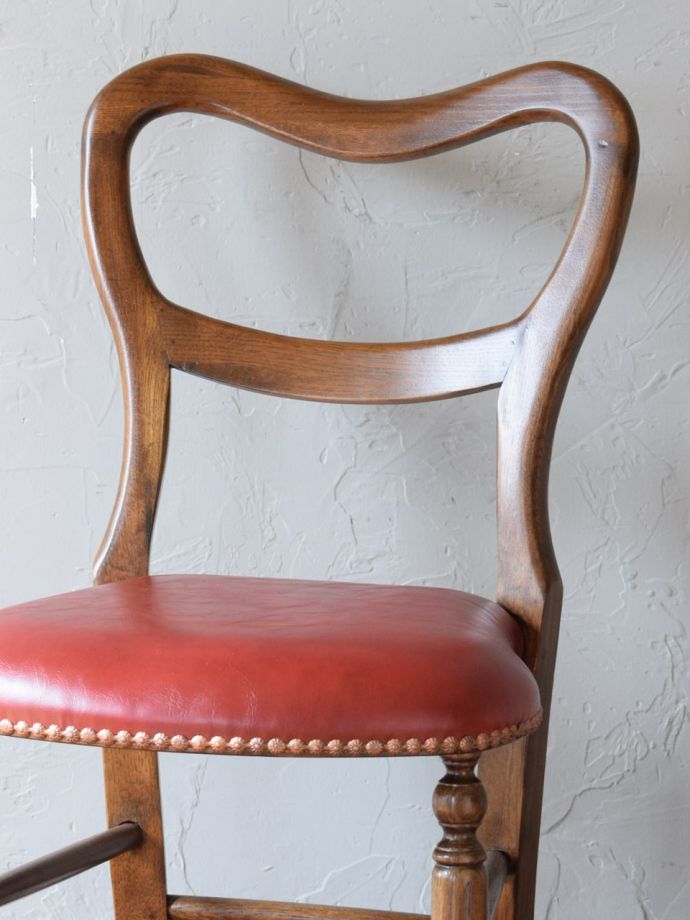 おしゃれなアンティーク風チェア