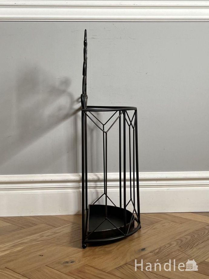 傘立ての反対側