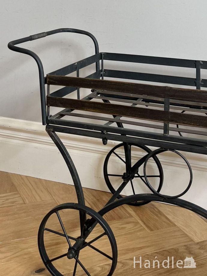 おしゃれなフラワースタンド